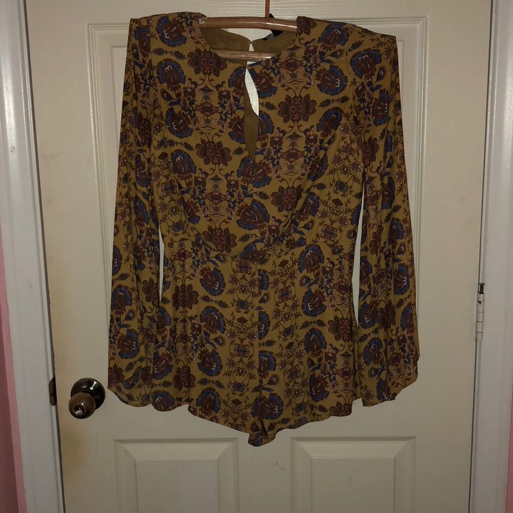 Long sleeve romper